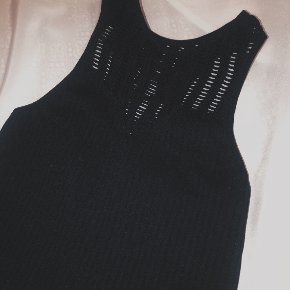 High neck tank top